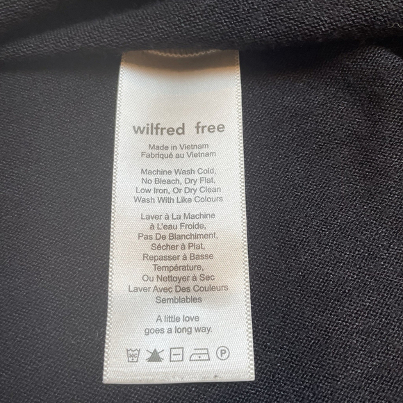 Aritzia Wilfred Free Tank Black Knit Lightweight Sleeveless Size XS oversized - Picture 4 of 7